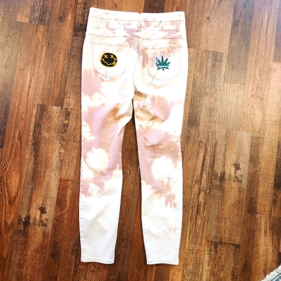 🤡🚬Wacky Bleached High-Rise Patched Skinny Jeans 👽😵 - Picture 2 of 4